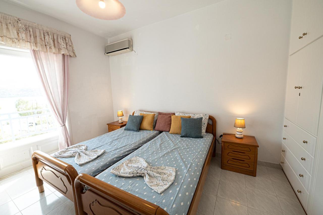 Poros TownRigos House At Askeli Beach, Poros Island别墅 外观 照片