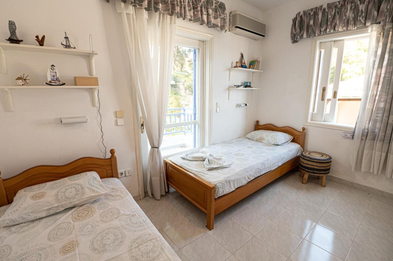 Poros TownRigos House At Askeli Beach, Poros Island别墅 外观 照片